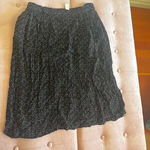 Rena Rowan Gray Pleated A-Line Skirt Knee-Length